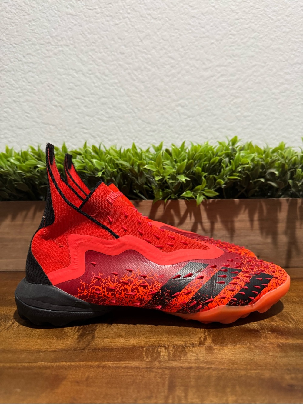 Adidas Predator Freak+ Turf Soccer Shoes Demonscale Pitch Sneakers Red Size 6